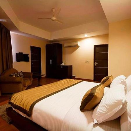 Hotel Shiva International Near By Igi Airport New Delhi Extérieur photo